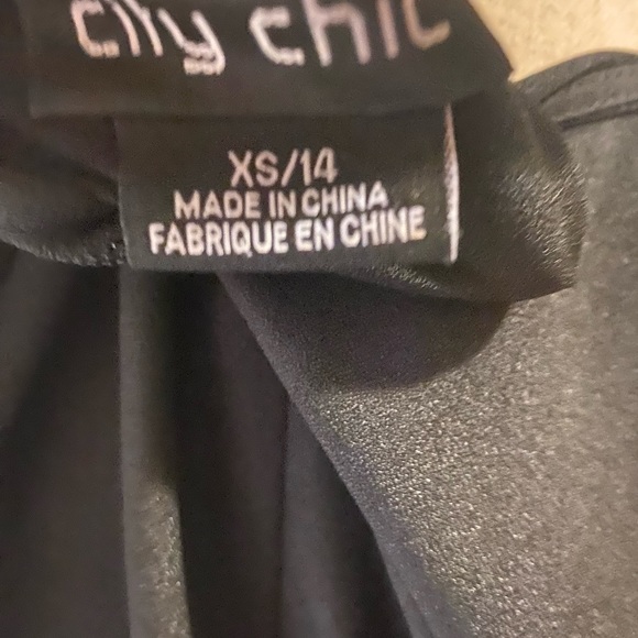 City Chic Signature Dress SZ 14 black - Picture 4 of 12